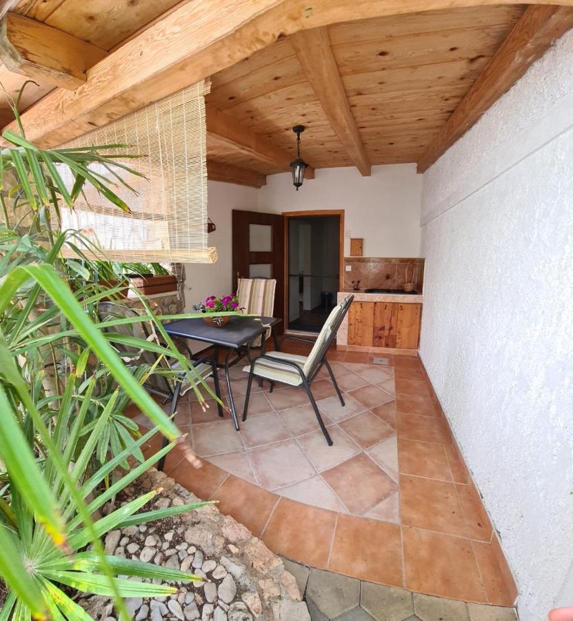 Apartments Villa Arta Муртер Екстериор снимка